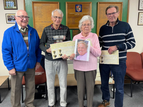 2026 Heyhoe League Winners. Chairperson Dave Woodage, Winners Richard Butler, Val Burrage, John Anderson, inset Jackie Cavanagh.